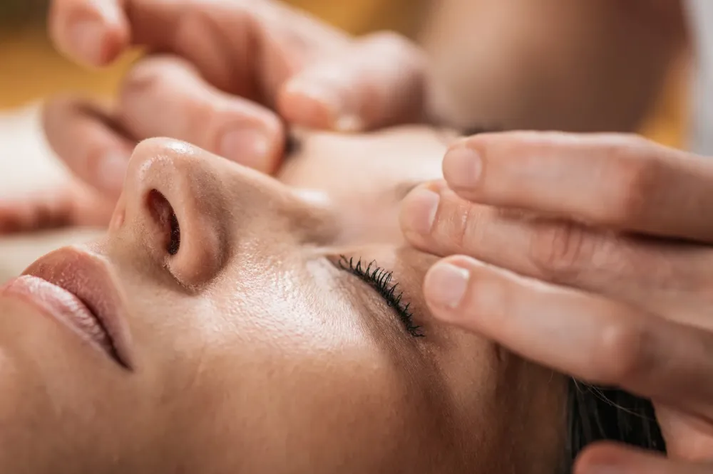Massage facial